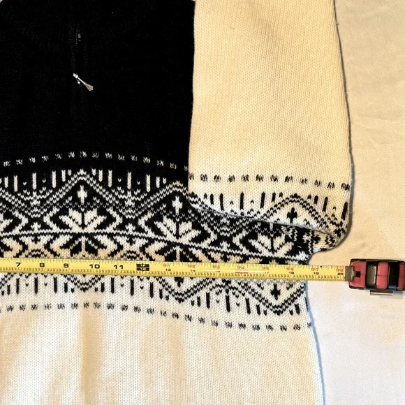 (M) JEANNE PIERRE BLACK & off/WHITE GEOMETRIC DESIGN 1/4 ZIP MOCK TURTLENECK - Picture 10 of 12